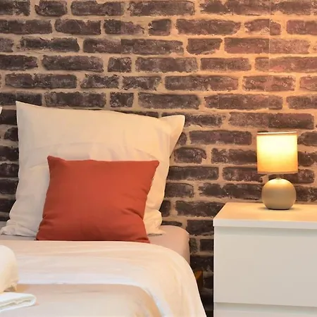 Magnificent , 200m From The Beach. Appartement