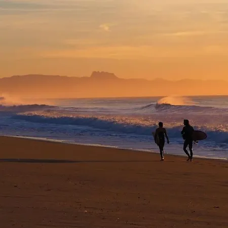 Magnificent , 200m From The Beach.