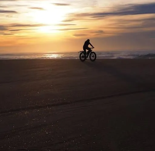 Апартаменты Magnificent , 200m From The Beach.